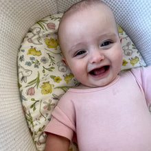 Load image into Gallery viewer, snuggle bunny bassinet/moses basket sheet