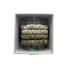 Load image into Gallery viewer, blonde skinny scrunchies