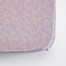 Load image into Gallery viewer, pretty petals cotbed/toddler bed sheet
