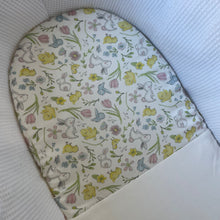 Load image into Gallery viewer, snuggle bunny bassinet/moses basket sheet
