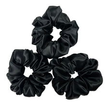 Load image into Gallery viewer, scrunchie trio bauble
