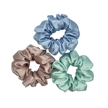 Load image into Gallery viewer, scrunchie trio bauble
