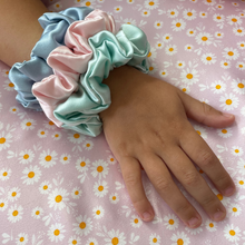 Load image into Gallery viewer, scrunchie trio
