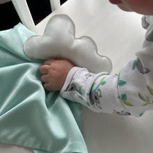Load image into Gallery viewer, Cloud comforter - Mint
