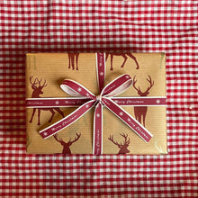 Load image into Gallery viewer, Gift wrapping
