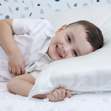 Load image into Gallery viewer, new parent and baby bundle
